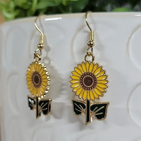 Sunflower Drop Earrings - Picture 3 of 5